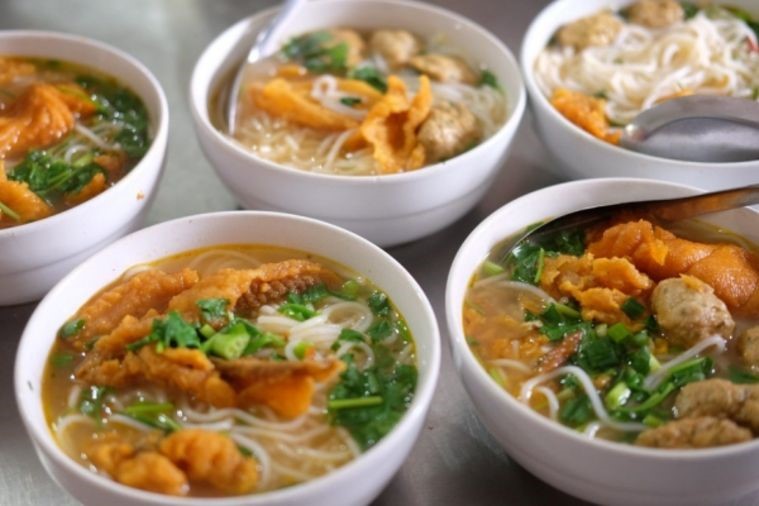 Ngự Uyển - Bún Cá Cay - Hạ Long